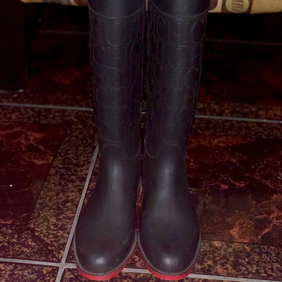 Carolina Herrera Rainboots - Picture 1 of 3